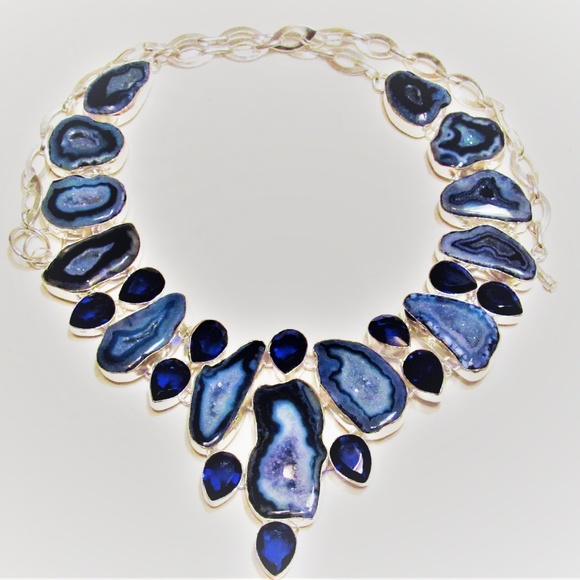 Stunning Crystal Blue Agate Slice Druzy Necklace - Picture 2 of 5